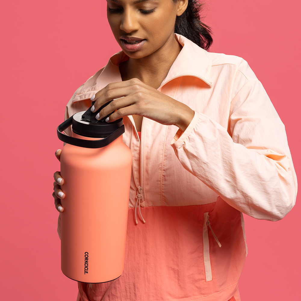 series-a-sport-jug-l3 968dacb42298--05.png