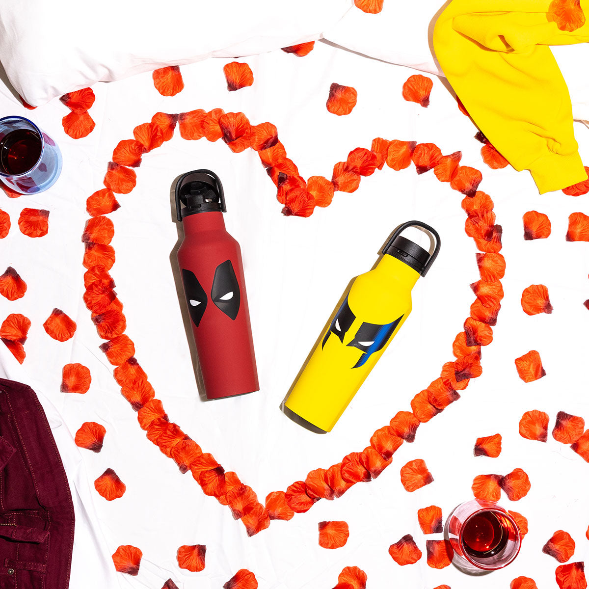 deadpool-and-wolverine-drinkware-y9 a7afce7e71cf--DeadpoolWolverine-PDPLifestyle2.jpg